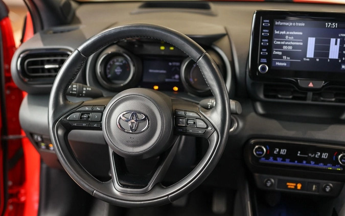 Toyota Yaris cena 83850 przebieg: 11502, rok produkcji 2020 z Lębork małe 596